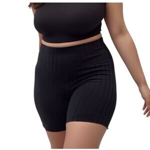 OFFLINE by Aerie OG Groove 7" Bike Short in Black NWT Size Medium